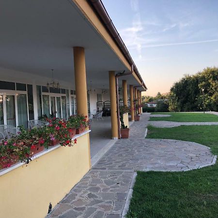 Agriturismo "Lo Zafferano" Aprilia Extérieur photo